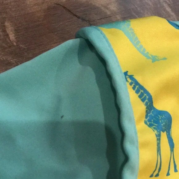 Lil Helper Smocket giraffe print - Picture 4 of 5